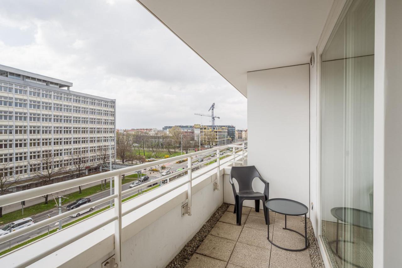 Empire Apart Ovo Wroclaw Exterior photo